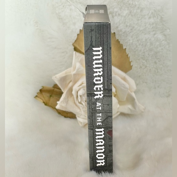 New w/tags MURDER MYSTERY GAME “Murder at the Manor” Race against the other team - Picture 3 of 4